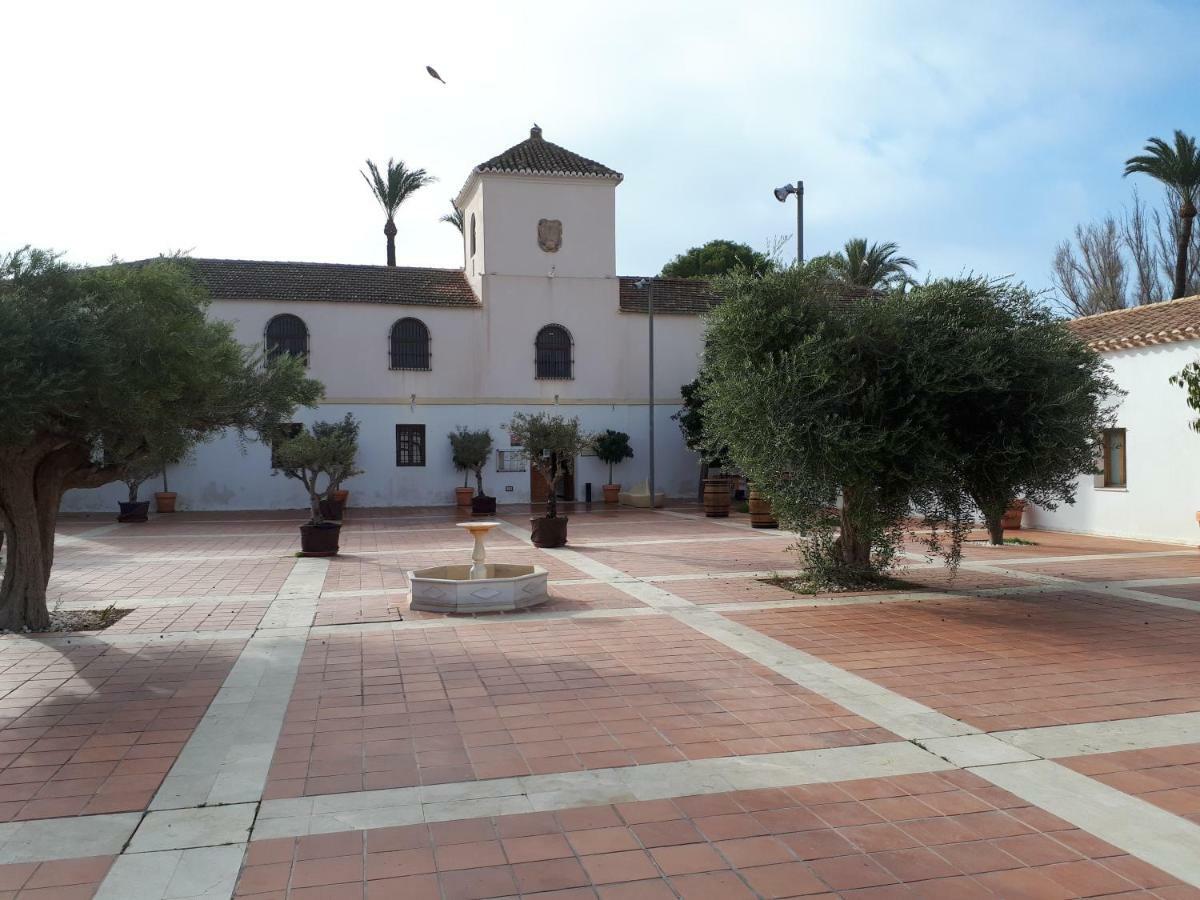 Hacienda Riqueleme Golf Resort Сусина Экстерьер фото